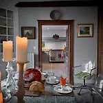 Oda ve Kahvaltı Maison-76 4*
