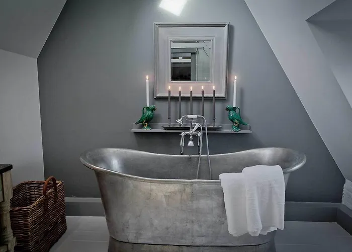 Maison-76 Montreuil (Pas-de-Calais)